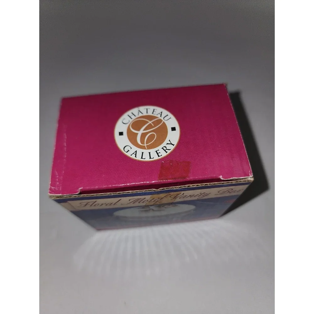 NOS Vintage‎ Floral Motif Vanity Box New